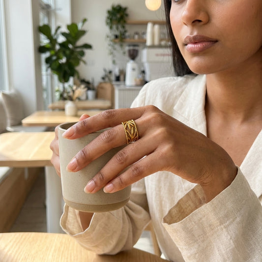 Elowen Leaf Gold Ring