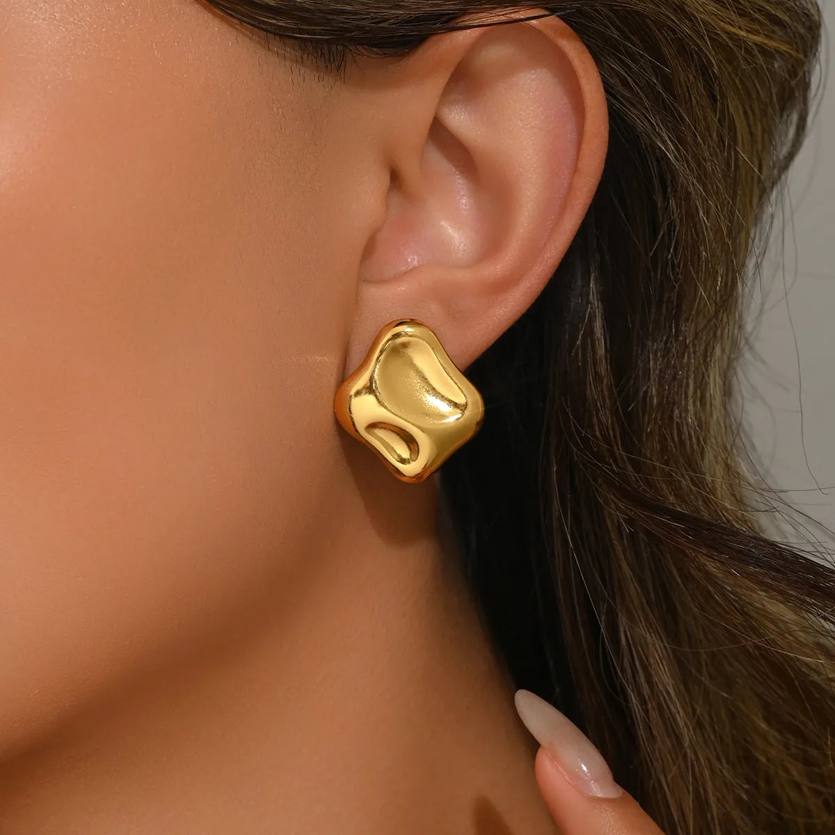 Molten Gold Sculpt Studs
