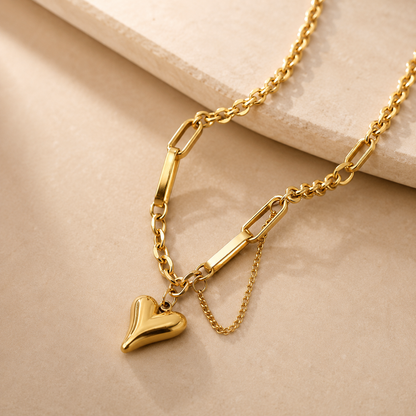 Minimal Heart Drop Bracelet