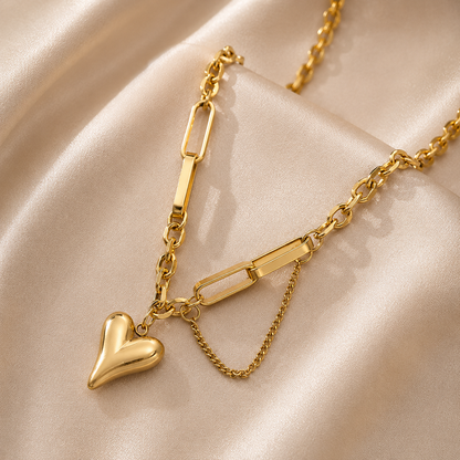 Minimal Heart Drop Bracelet
