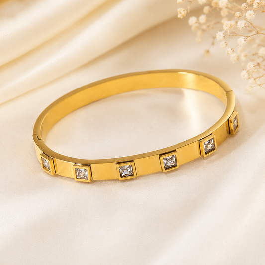 Regal Princess Cut Bracelet