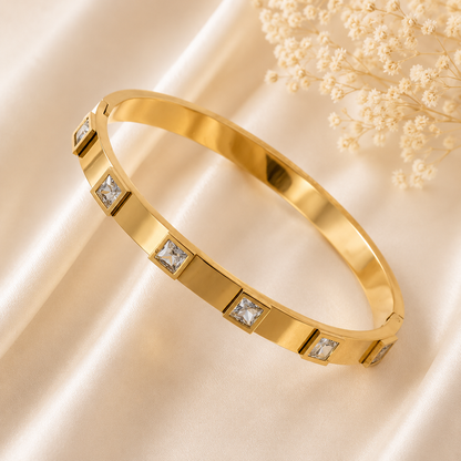 Regal Princess Cut Bracelet