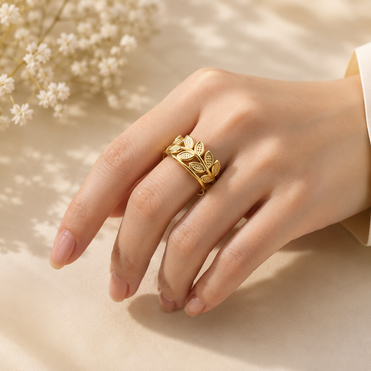 Auravine Gold Ring