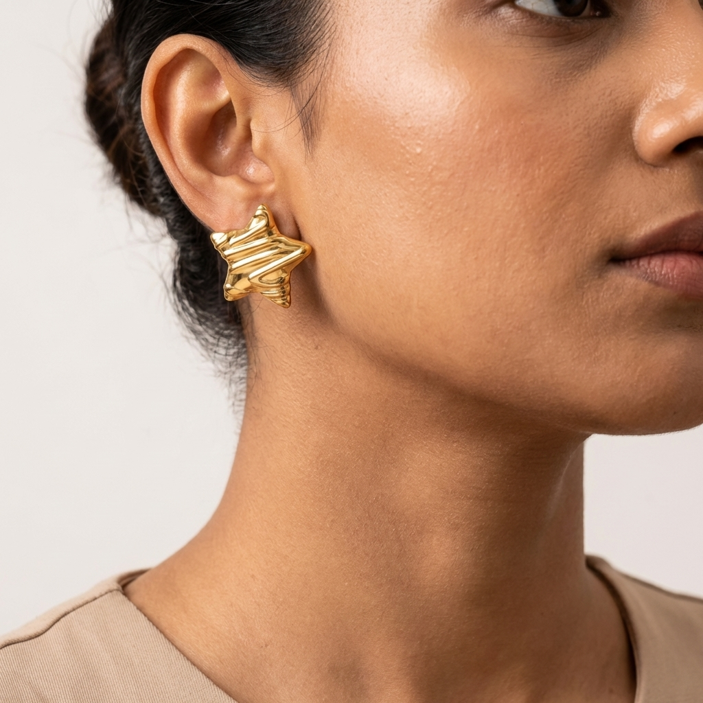Sculpted Star Gold Stud Earrings