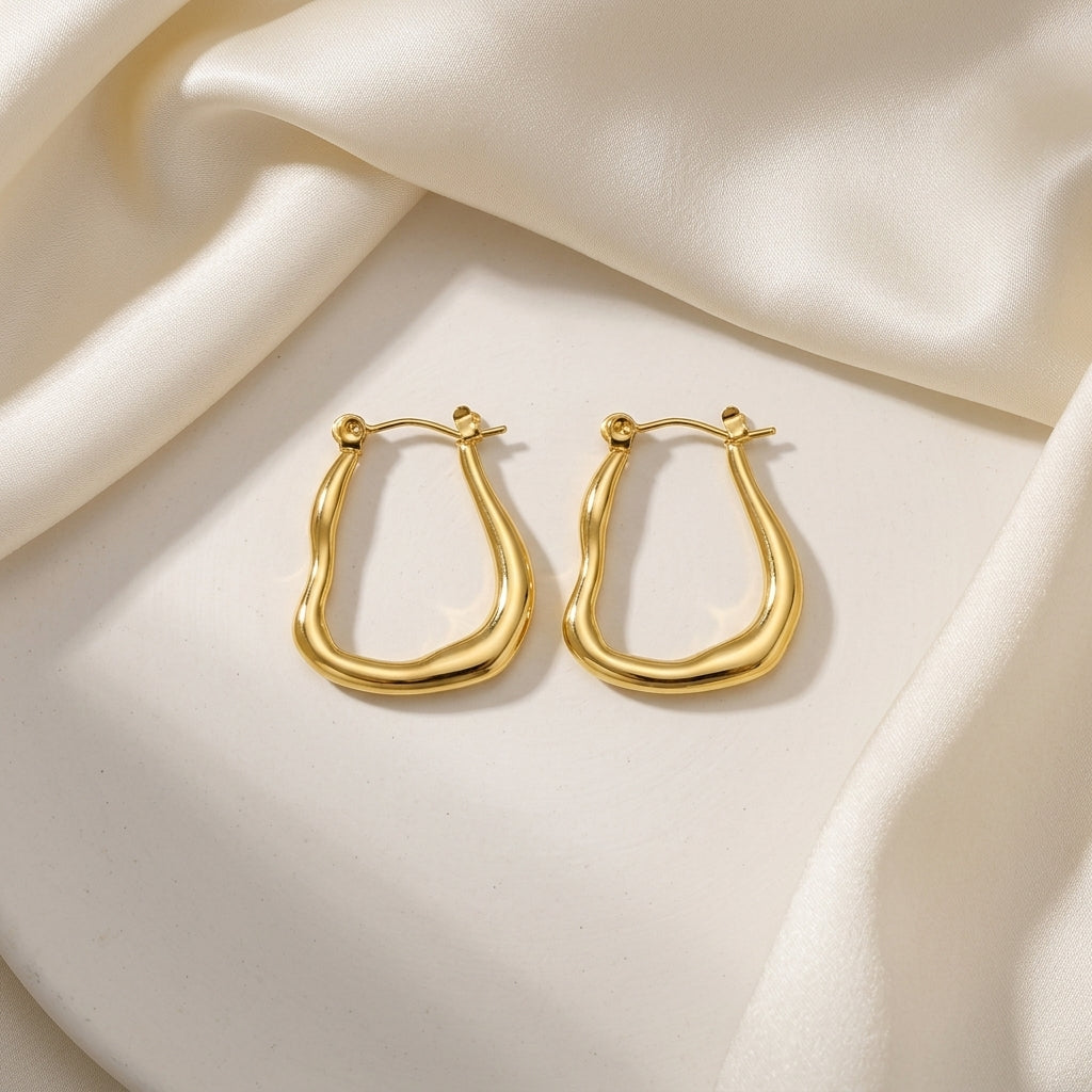 Modern Curve Square Hoop Earrings