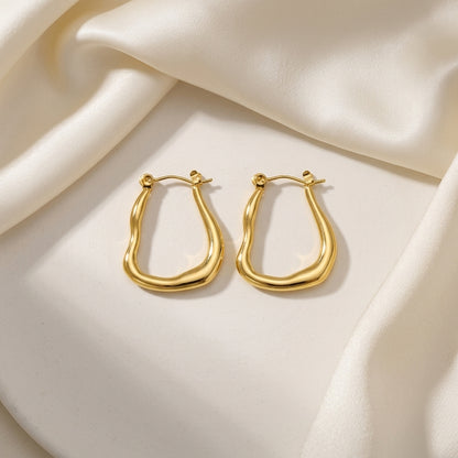 Modern Curve Square Hoop Earrings