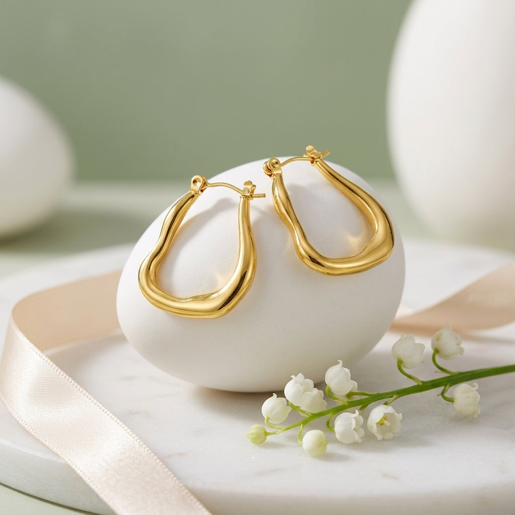 Modern Curve Square Hoop Earrings