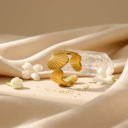 Celestia Heart Gold Ring