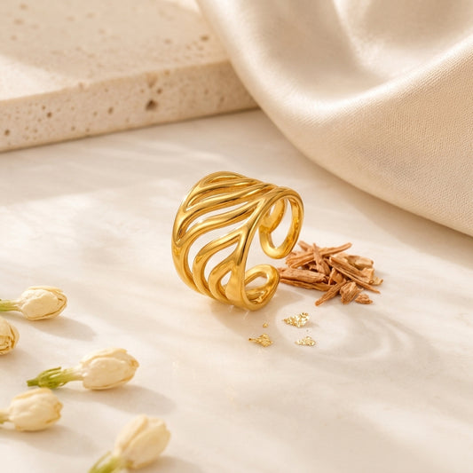 Velisse Gold Ring