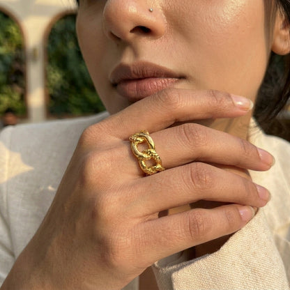 Aurevo Link Gold Ring