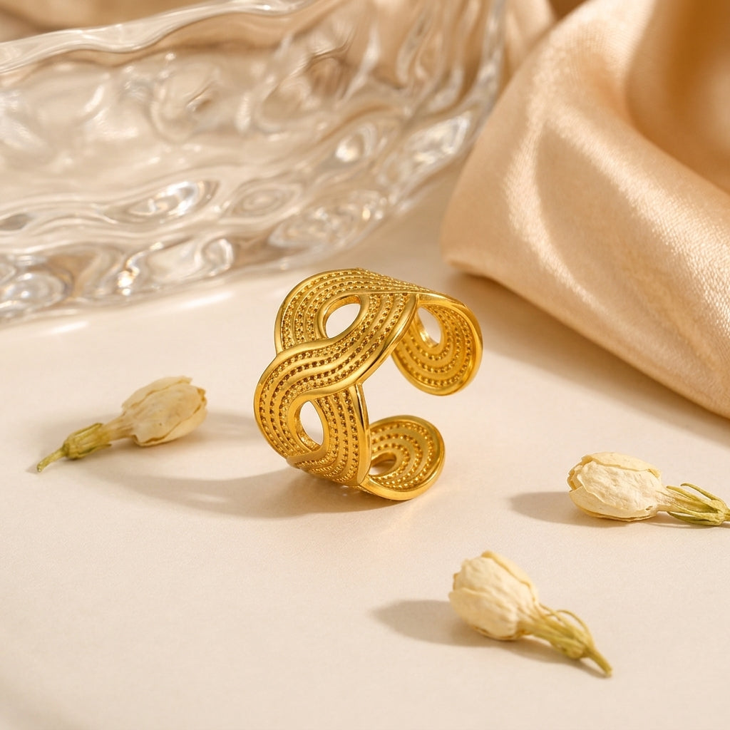 Serelune Gold Ring