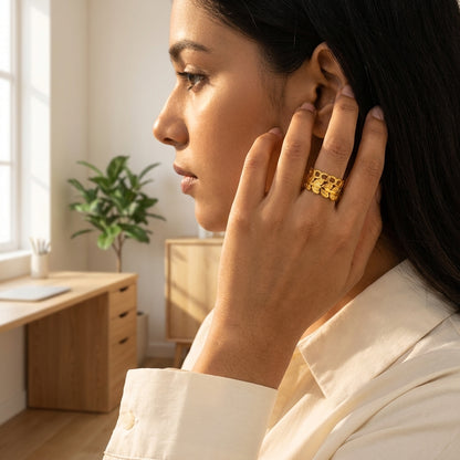 Celeste Link Gold Ring