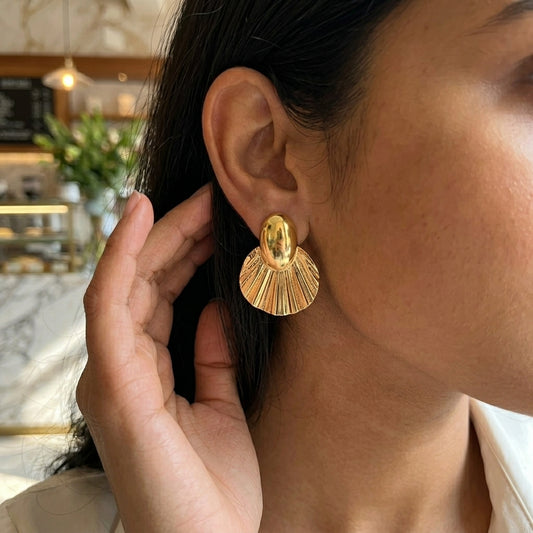 Aurelle Shell Earrings